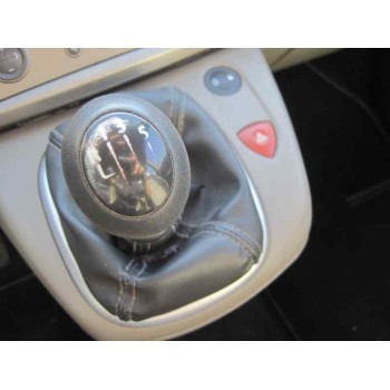 renault scenic ii del año 2006