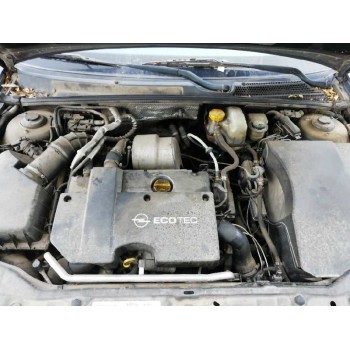 opel vectra c berlina del año 2003