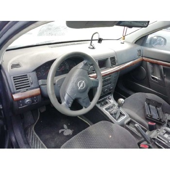 opel vectra c berlina del año 2003