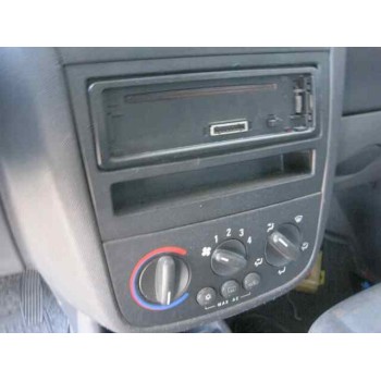 opel corsa c del año 2001