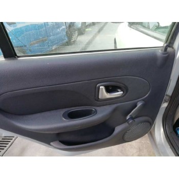 renault clio ii fase ii (b/cb0) del año 2004