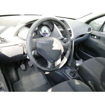 peugeot 207 del año 2007