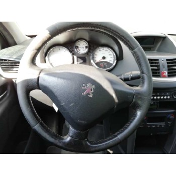 peugeot 207 del año 2007