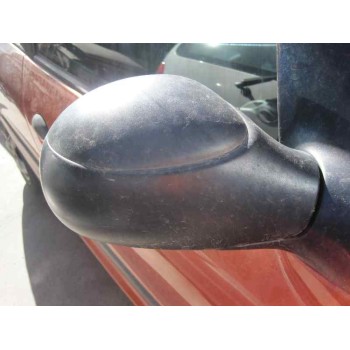 peugeot 206 berlina del año 2001