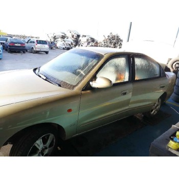 daewoo nubira berlina del año 2000