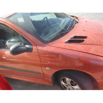 peugeot 206 berlina del año 2001