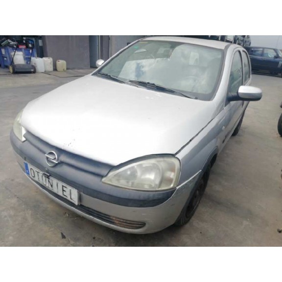 opel corsa c del año 2001