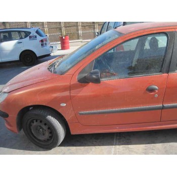 peugeot 206 berlina del año 2001
