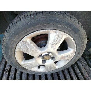 daewoo nubira berlina del año 2000