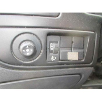 citroën xsara berlina del año 2003