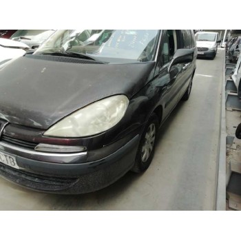 peugeot 807 del año 2004