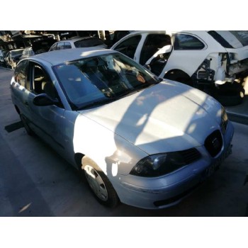 seat ibiza (6l1) del año 2003