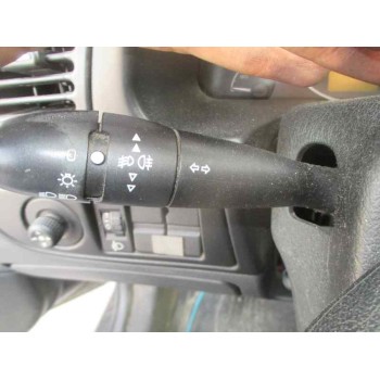 citroën xsara berlina del año 2003