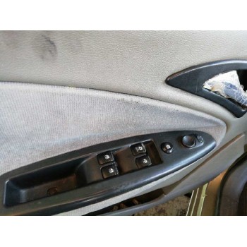 daewoo nubira berlina del año 2000