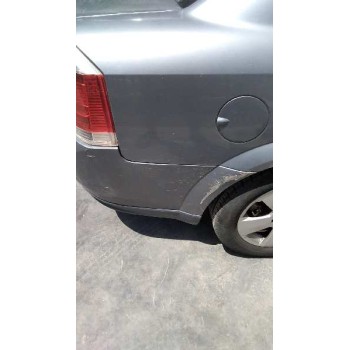 opel vectra c berlina del año 2004