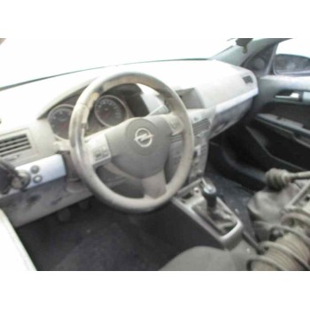 opel astra h berlina del año 2007