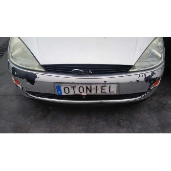 ford focus berlina (cak) del año 2000