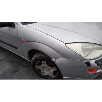 ford focus berlina (cak) del año 2000