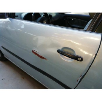 seat ibiza (6l1) del año 2003