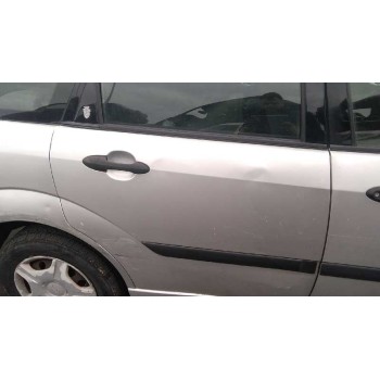 ford focus berlina (cak) del año 2000