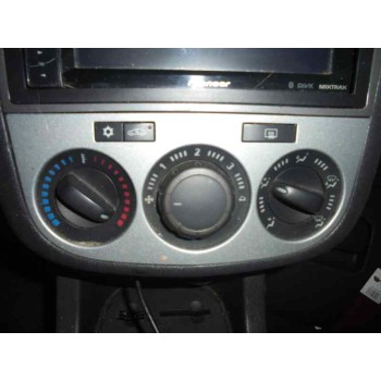 opel corsa d del año 2006