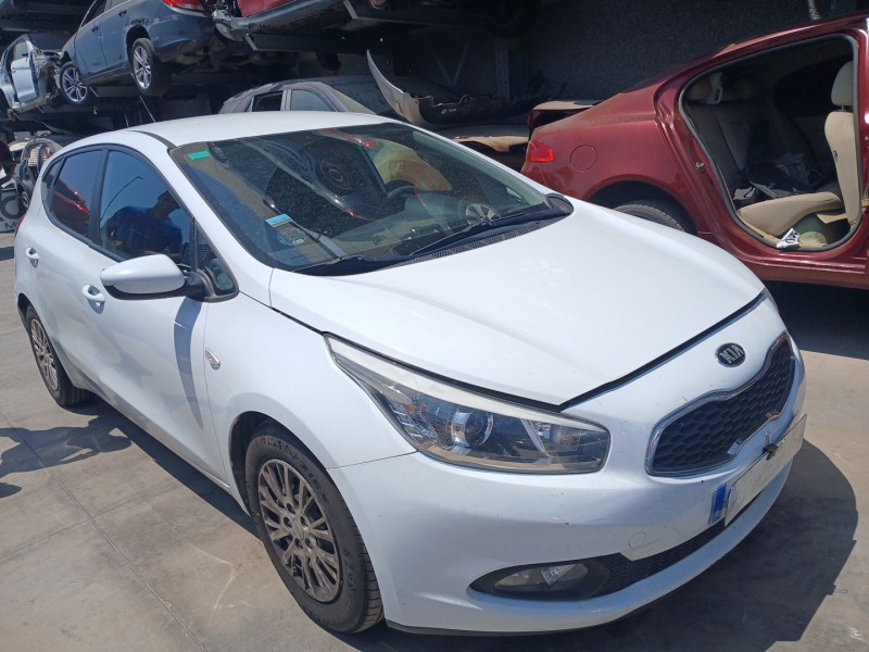KIA CEE'D (JD)