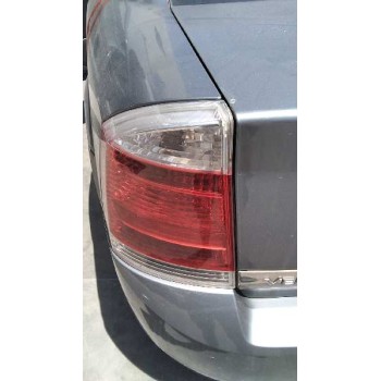 opel vectra c berlina del año 2004