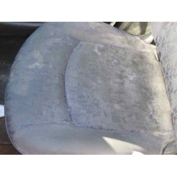 peugeot 206 berlina del año 2001