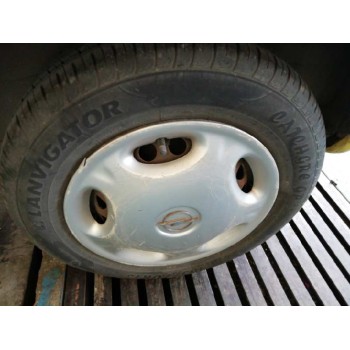 opel corsa b del año 2000