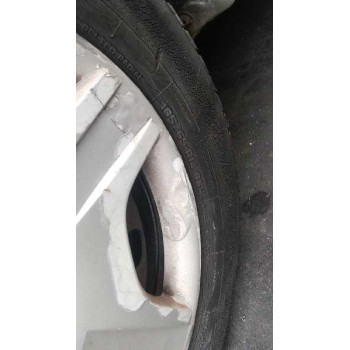 ford focus berlina (cak) del año 2000