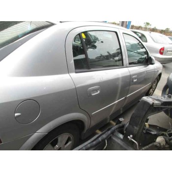 opel astra g berlina del año 2003