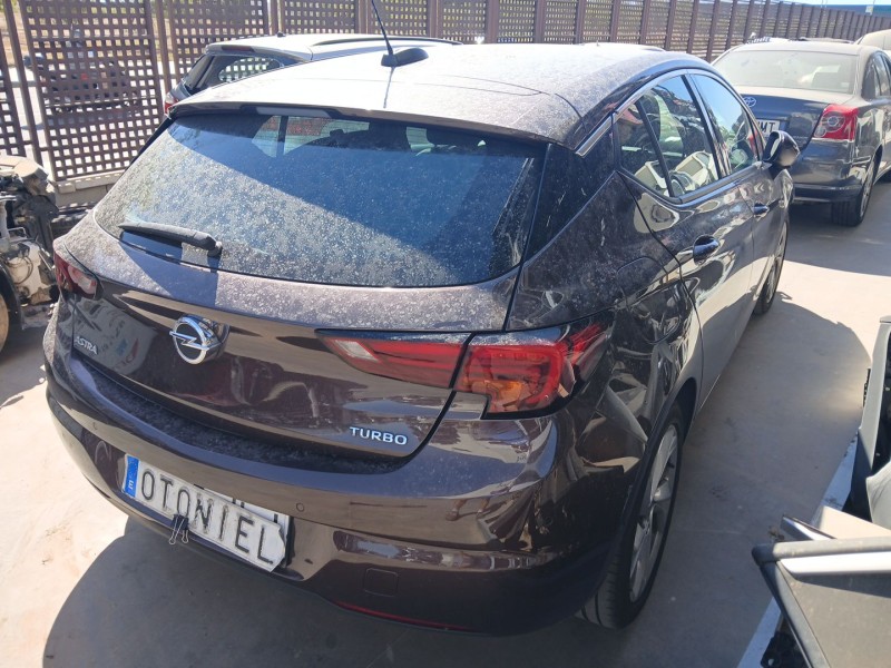 opel astra k (b16) del año 2016