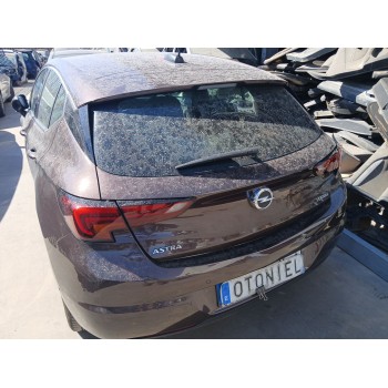 opel astra k (b16) del año 2016
