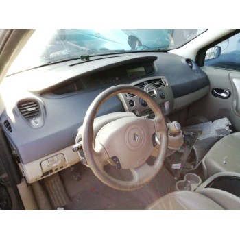 renault scenic ii del año 2004