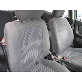 opel astra g berlina del año 2003