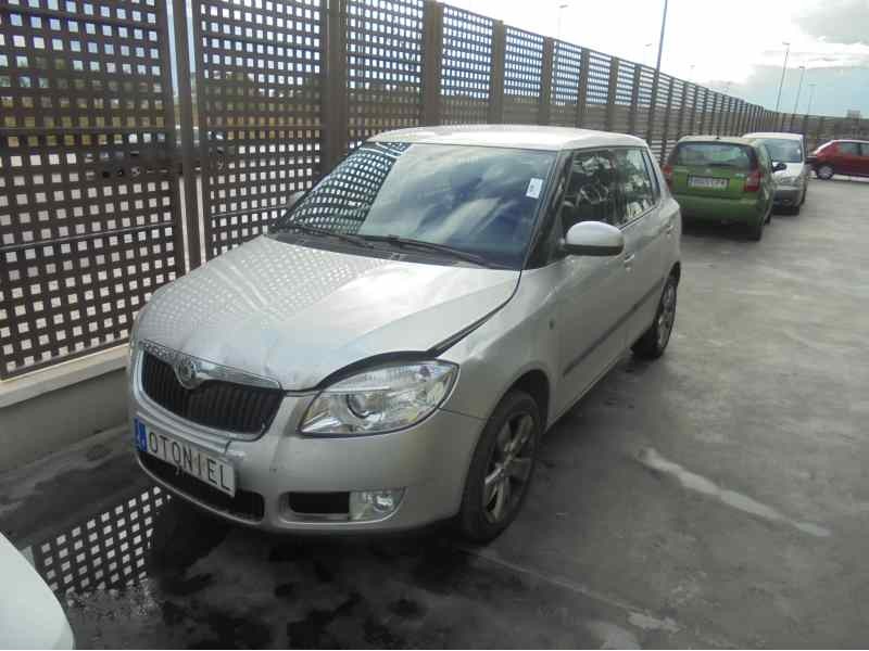 SKODA FABIA (5J2 )