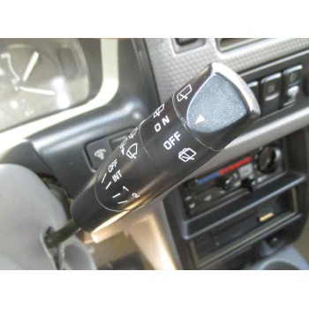 mazda demio (dw) del año 1999