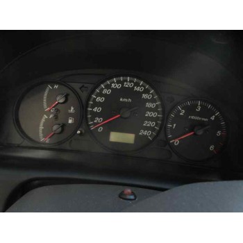 mazda 626 berlina (gf) del año 2001