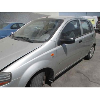 daewoo kalos del año 2004