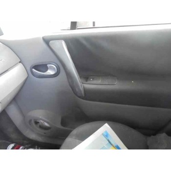 renault scenic ii del año 2005