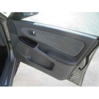 mazda 626 berlina (gf) del año 2001