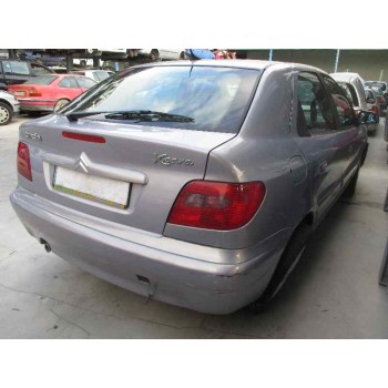 citroën xsara berlina del año 2001
