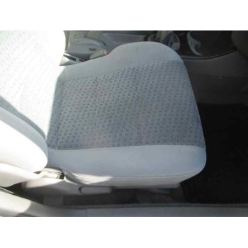 mazda 626 berlina (gf) del año 2001