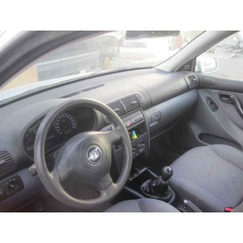 seat toledo (1m2) del año 1999