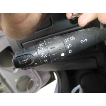 citroën xsara berlina del año 2001