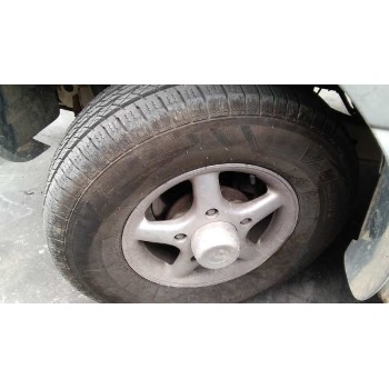 tata safari del año 2001