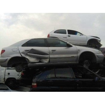 citroën xsara berlina del año 1999