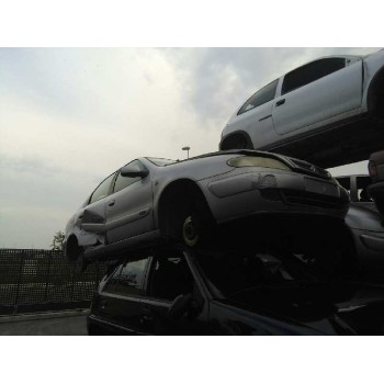 citroën xsara berlina del año 1999