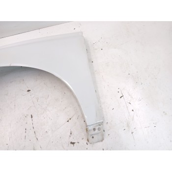 Recambio de aleta delantera izquierda para volvo s40 berlina 1.6 diesel cat referencia OEM IAM 31297540  