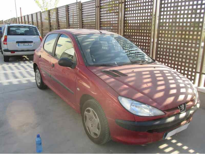 PEUGEOT 206 BERLINA